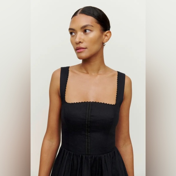 NWT Reformation Tagliatelle Linen Dress in Black - Picture 2 of 13
